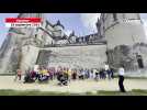 VIDÉO. Un flashmob inclusif rassemble une cinquantaine de participants au pied du château de Saumur