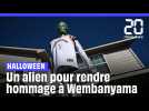 Basket : Pour Halloween, un fan installe un alien dans son jardin pour rendre hommage à Victor Wembanyama