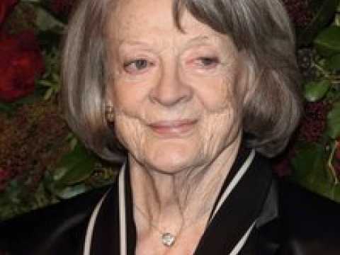 VIDEO : Maggie Smith : l?actrice star de  Harry Potter  et  Downton Abbey  est dcde  89 ans