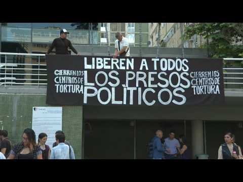 Venezuelans hold vigil for political prisoners in Caracas