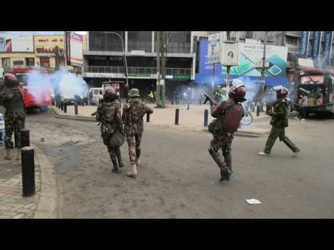 Kenyan police fire tear gas, make arrests in Nairobi as protests begin