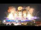 Derniers feux d'artifice au Stade de France lors de la clôture des JO de Paris