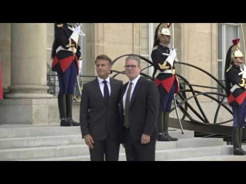 Macron welcomes British PM Keir Starmer to Elysée Palace