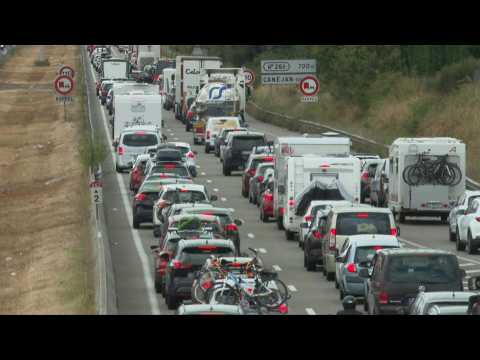 Black Saturday on the vacation road: heavy traffic on the A63 near Bordeaux