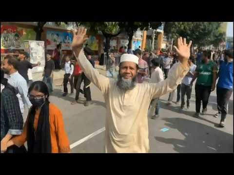 Protesters throng streets as Bangladesh PM flees country