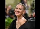 Naomi Watts va publier un livre sur la ménopause