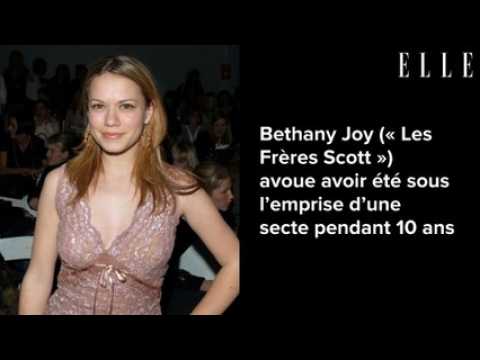 VIDEO : Bethany Joy ( Les Frres Scott ) av…