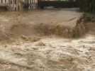 Débit de la Gère impressionnant au niveau du quai Anatole-France à Vienne