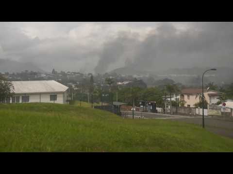 New Caledonia: Smoke billows on the horizon after overnight riots