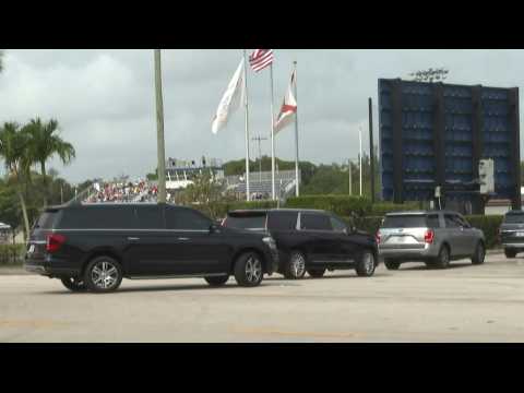 Donald Trump's motorcade arrives for Barron Trump high school graduation