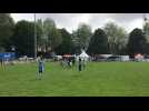 Les jeunes s'entraînent avant le tournoi européen des écoles de rugby à Béthune