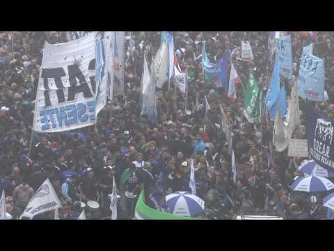 Argentines protest outside Congress as Senate discusses Milei's key reforms