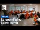 Fermeture d'Etex-Eternit : un dernier repas entre salariés avant la fermeture