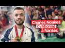 VIDÉO. Charles Noakes, médaillé d'or de badminton aux Jeux paralympiques, ovationné à Nantes