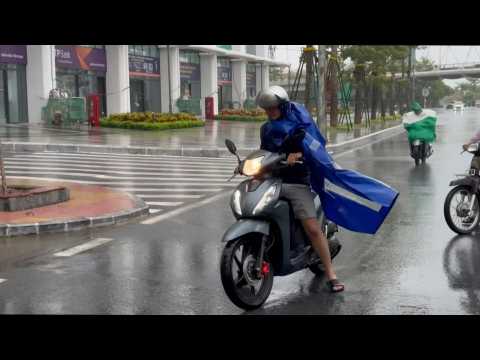 Heavy wind and rain as Typhoon Yagi approaches Vietnam