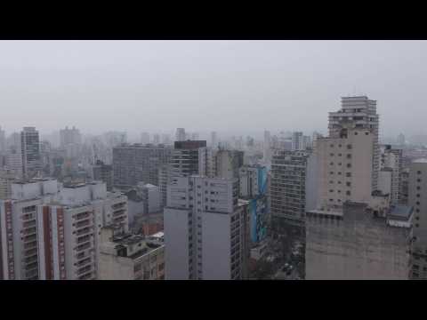 STOCKSHOTS: Sao Paulo covered in smog and smoke due to wildfires