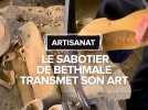 Ariège : le sabotier de Bethmale a trouvé deux repreneurs et transmet son art