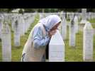 Serbes de Bosnie vent debout contre les plans de journée commémorative du génocide à Srebrenica