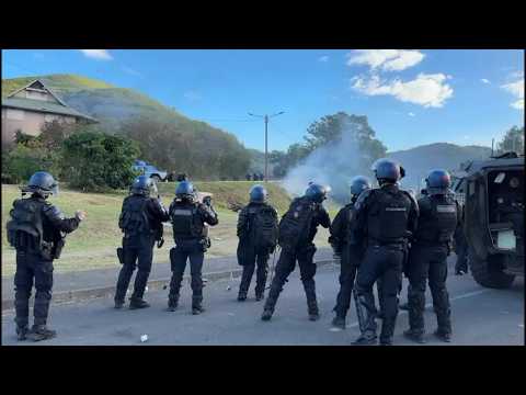 Police fire tear gas to clear roadblocks in riot-hit New Caledonia