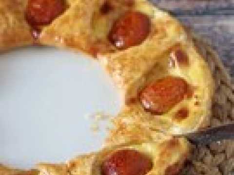 Tarte oranaise - pâte feuilletée, crème pâtissière et abricots
