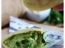 Arepas vénézuéliennes au poulet et à l'avocat - reina pepiada