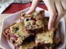 Blondie cerises et chocolat, le gâteau croquant et fondant parfait