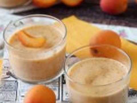 Mousse à l'abricot super facile à faire, sans cuisson et avec peu d'ingrédients!