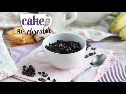 Mug cake au chocolat et au beurre de cacahuètes