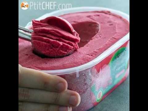 Milkshake vegan à la framboise et à la menthe