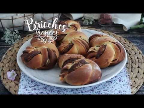 Brioches tressées à l'abricot
