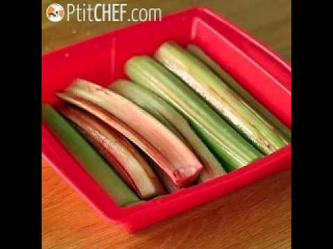 Gâteau renversé à la rhubarbe