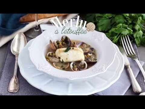 Merlu à l'étouffée, palourdes et petits pois