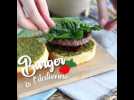 Burger à l'italienne : sauce pesto, tomates séchées, mozzarella
