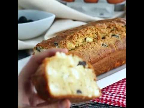 Cake aux olives noires et à la feta
