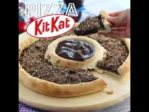 Pizza aux kit kat et yaourt danette au chocolat