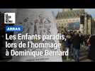 La chanson Les Enfants paradis lors de l'hommage à Dominique Bernard, place des Héros , à Arras