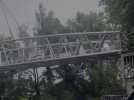 Urbanisme - Découvrez en images l'impressionnante installation de la nouvelle passerelle du Prieur à Brive