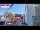 VIDÉO. Le premier mur d'un ouvrage exceptionnel posé au pied de cette cathédrale