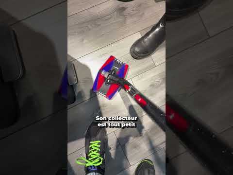 Ce mini aspirateur Dyson est parfait si tu as un petit appartement ! #shorts #dyson