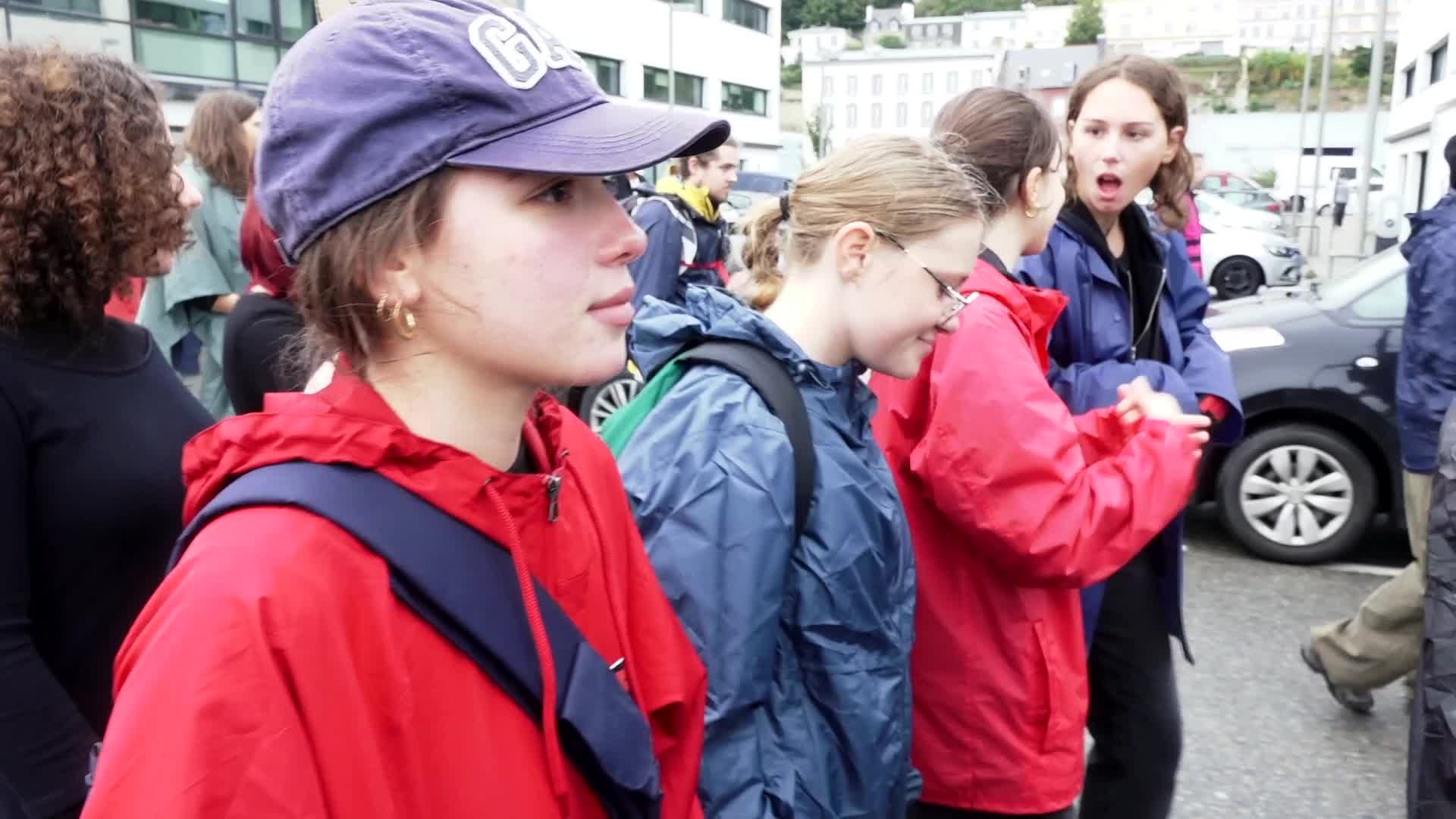 Ils ont rejoint ou fui « Bloquons tout » à Brest : « On cherche une autre façon de bouger »