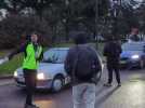 Blocage rond-point des vaches près de Rouen