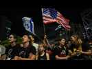 Les Israéliens acclament Trump lors d'un rassemblement à Tel-Aviv, en attendant le retour des otages