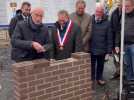 Pose de la première pierre du futur béguinage de Coutiches