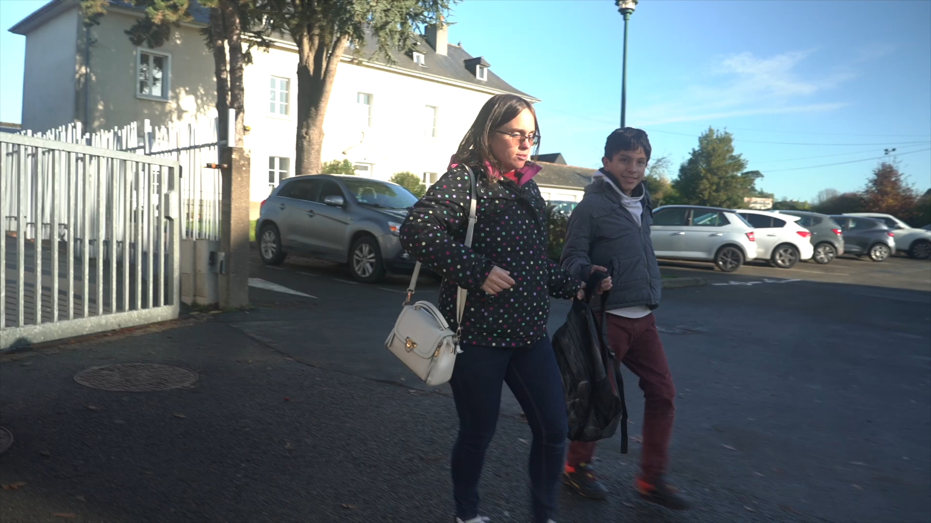 « Il faut sortir les AESH de la précarité » : deux propositions de loi portées par des Bretons pour créer un statut