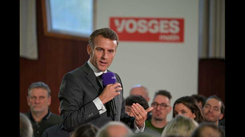 Face aux lecteurs EBRA. $content.TitleNoTags