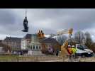 VIDÉO. A Angers, la statue du Roi René a enfin retrouvé son piédestal