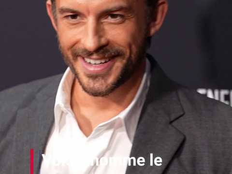 VIDEO : Jonathan Bailey lu homme le plus se…