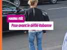Marina Foïs pose avant d'assister au défilé Rabanne