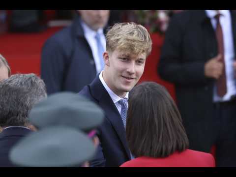 VIDEO : Le prince Emmanuel fte son 20e anniversaire