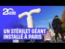 Un stérilet géant installé sur la place de la République à Paris